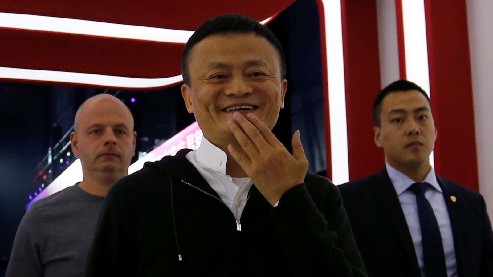 Amazon and Jeff Bezos can practically hear Jack Ma’s footsteps as his company catches up.