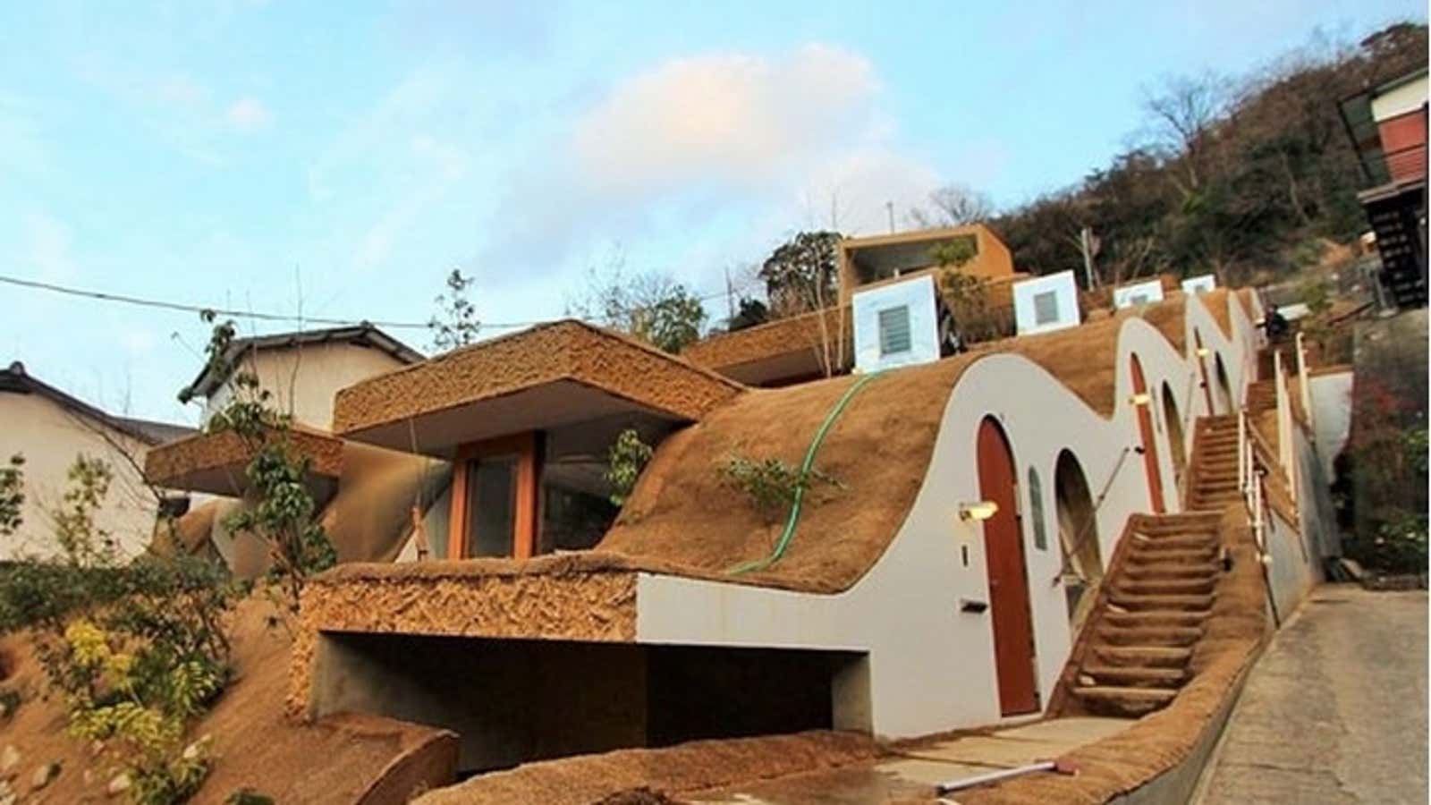 The Miyawaki Gurindo housing complex under construction, with greenery still to come.