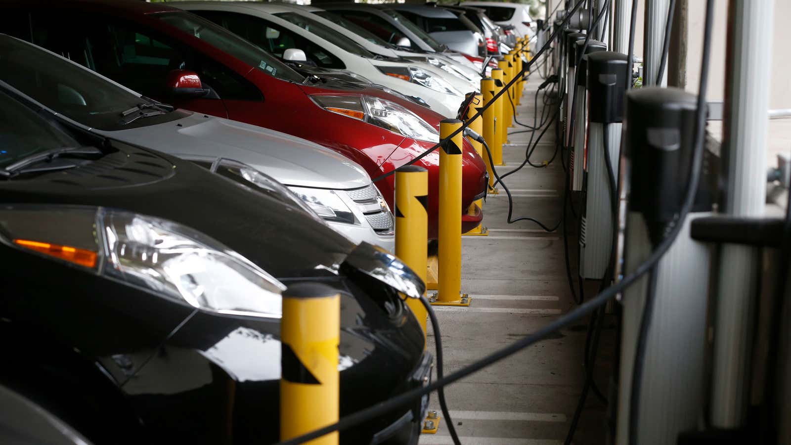 More electric vehicles doesn’t have to mean more types of chargers.