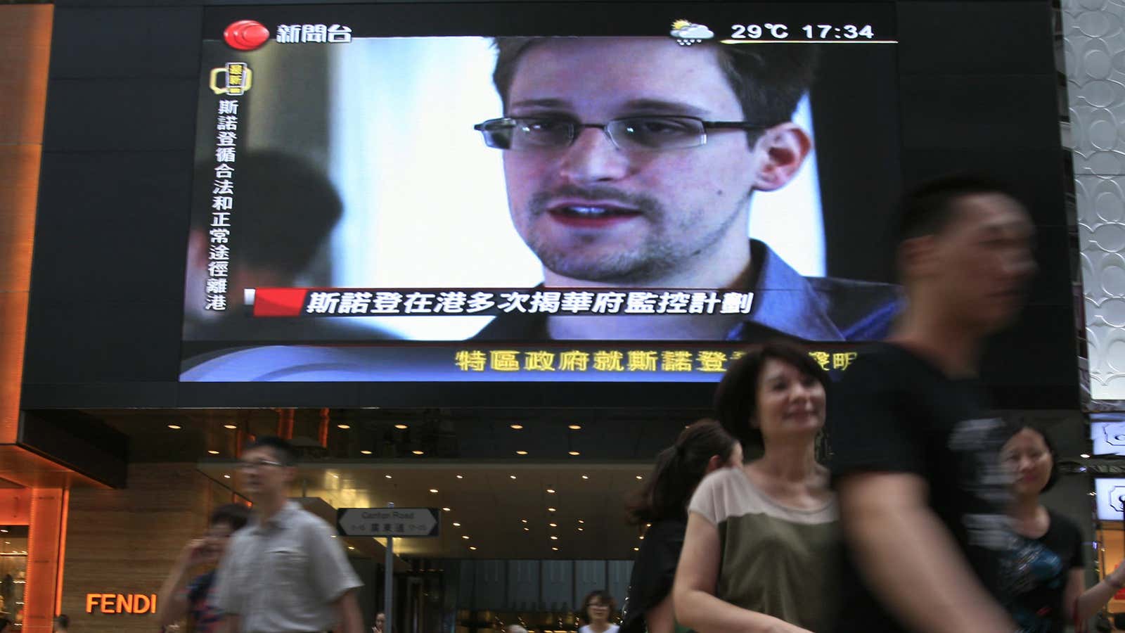 Where in the world is Edward Snowden? Havana-bound journalists will have 12 hours to think it over