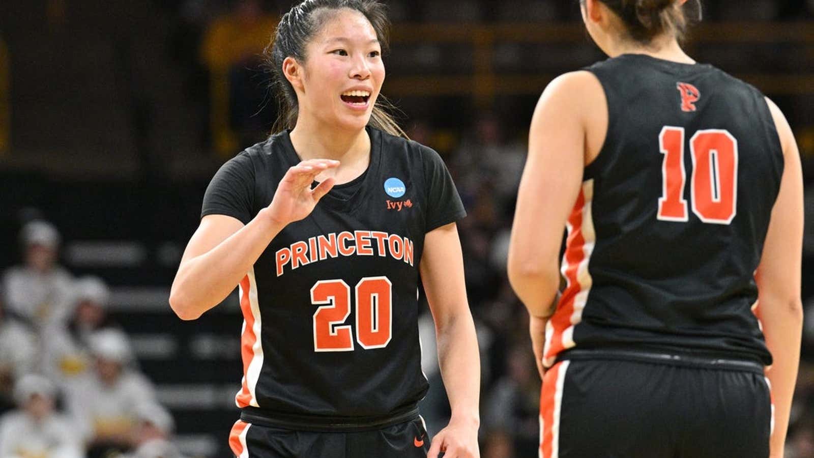 Image for Ivy League star Kaitlyn Chen transferring to UConn