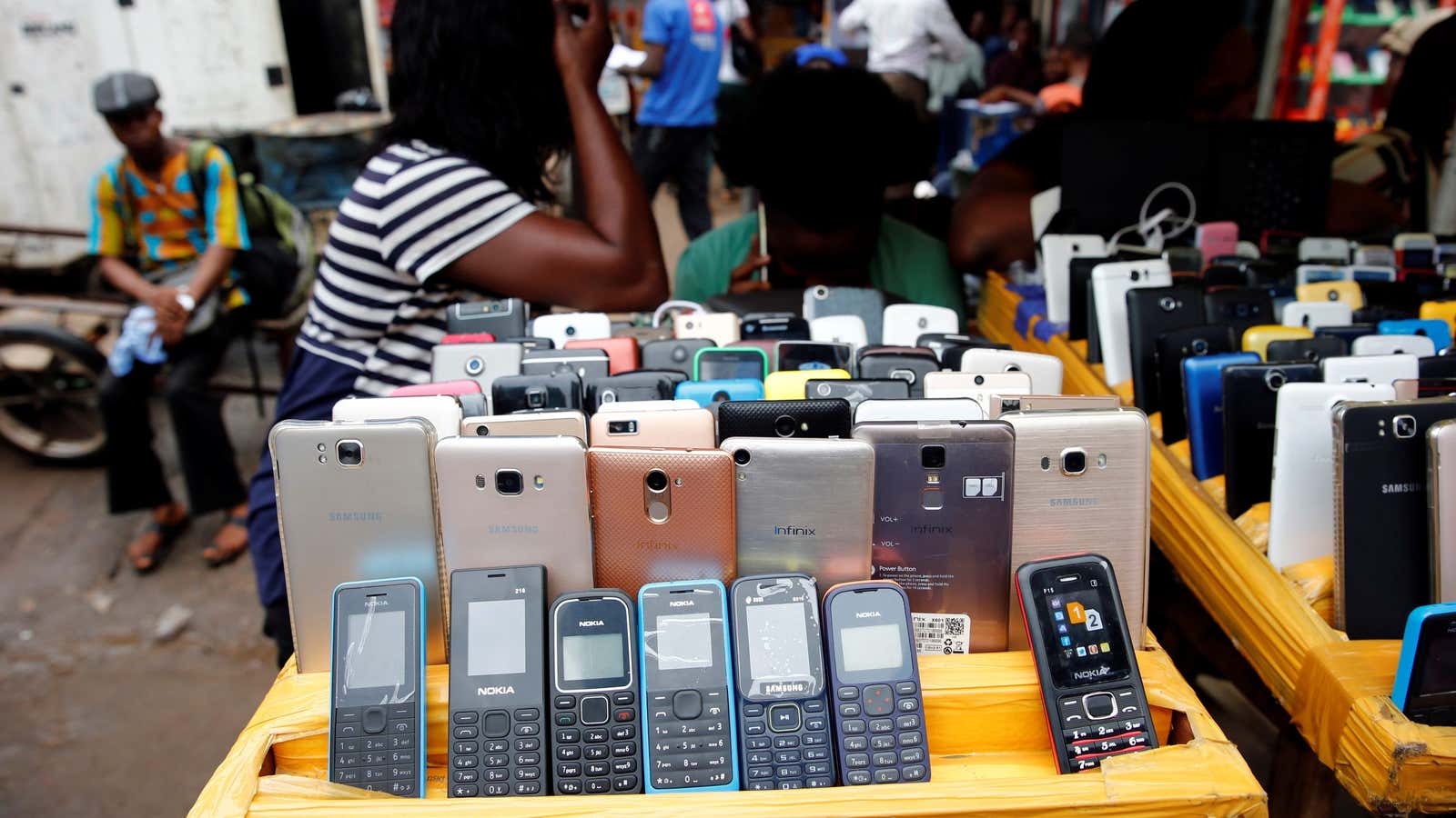 Mobile phones: A market opportunity for former “non-consumers” in Lagos, Nigeria