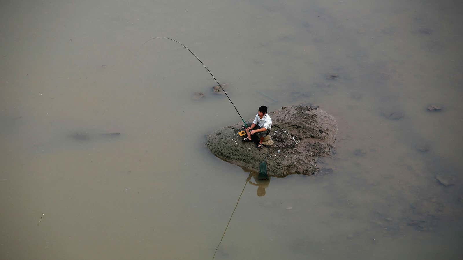 Catching what’s left in China’s Yangtze River.