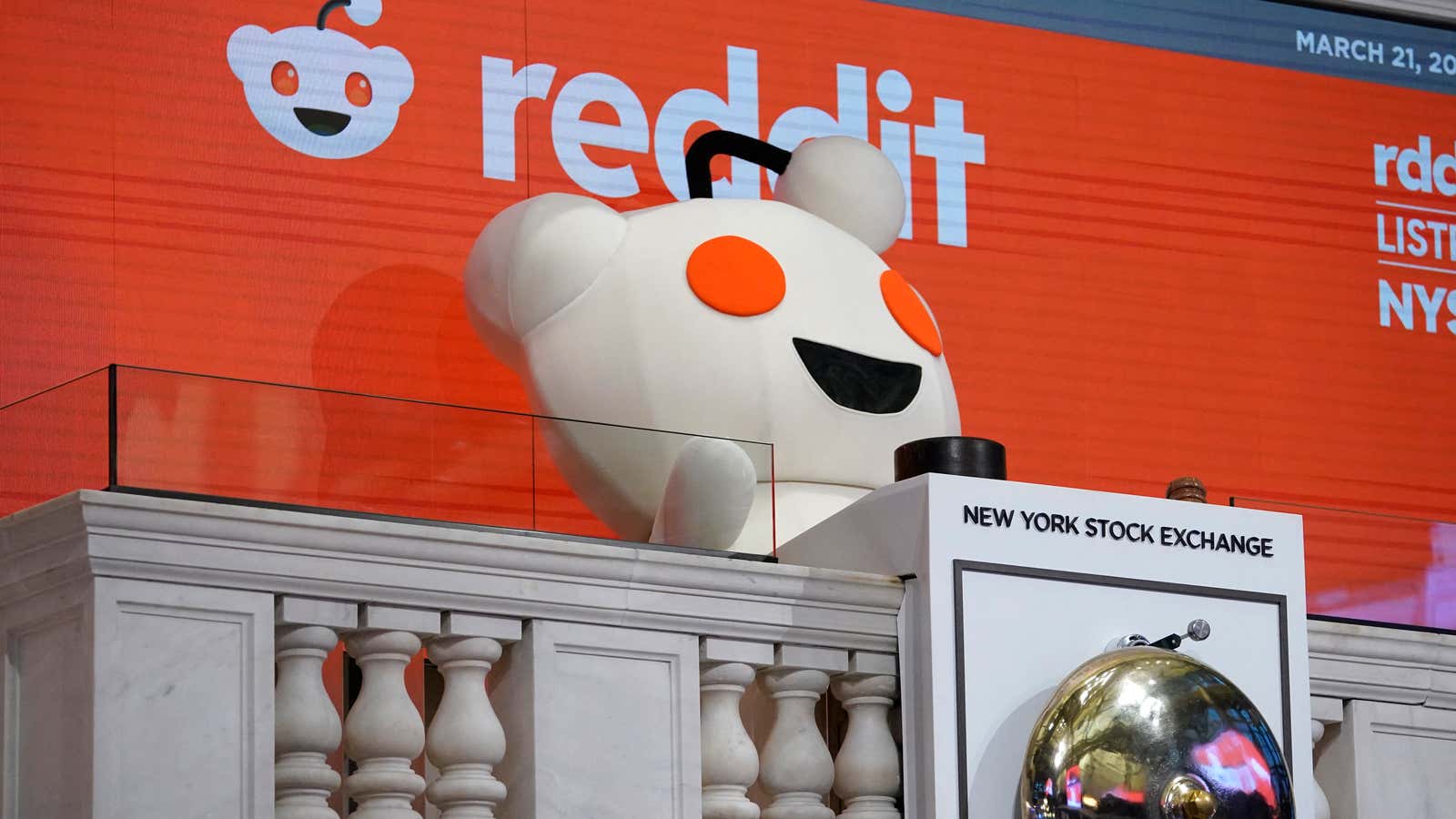 Image for Reddit's first earnings after going public made its stock jump
