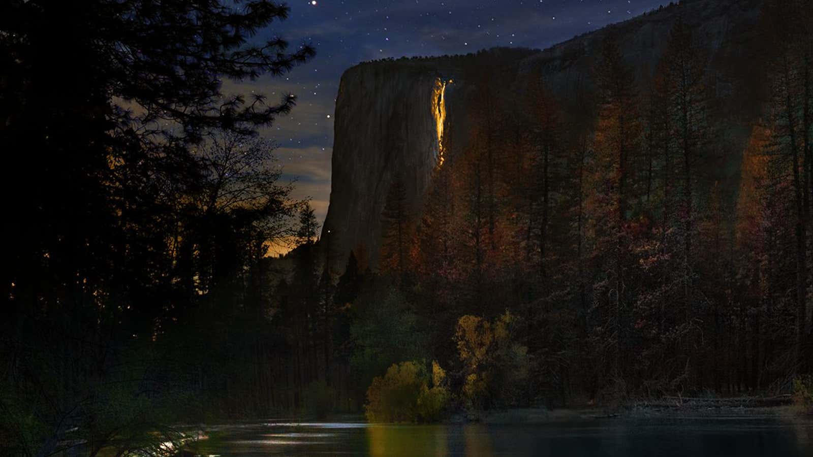 The rare phenomenon behind this fiery waterfall at Yosemite National Park