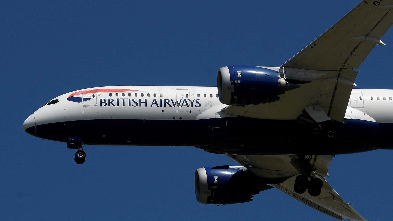 🌍 British Airways cancels 10,000 flights