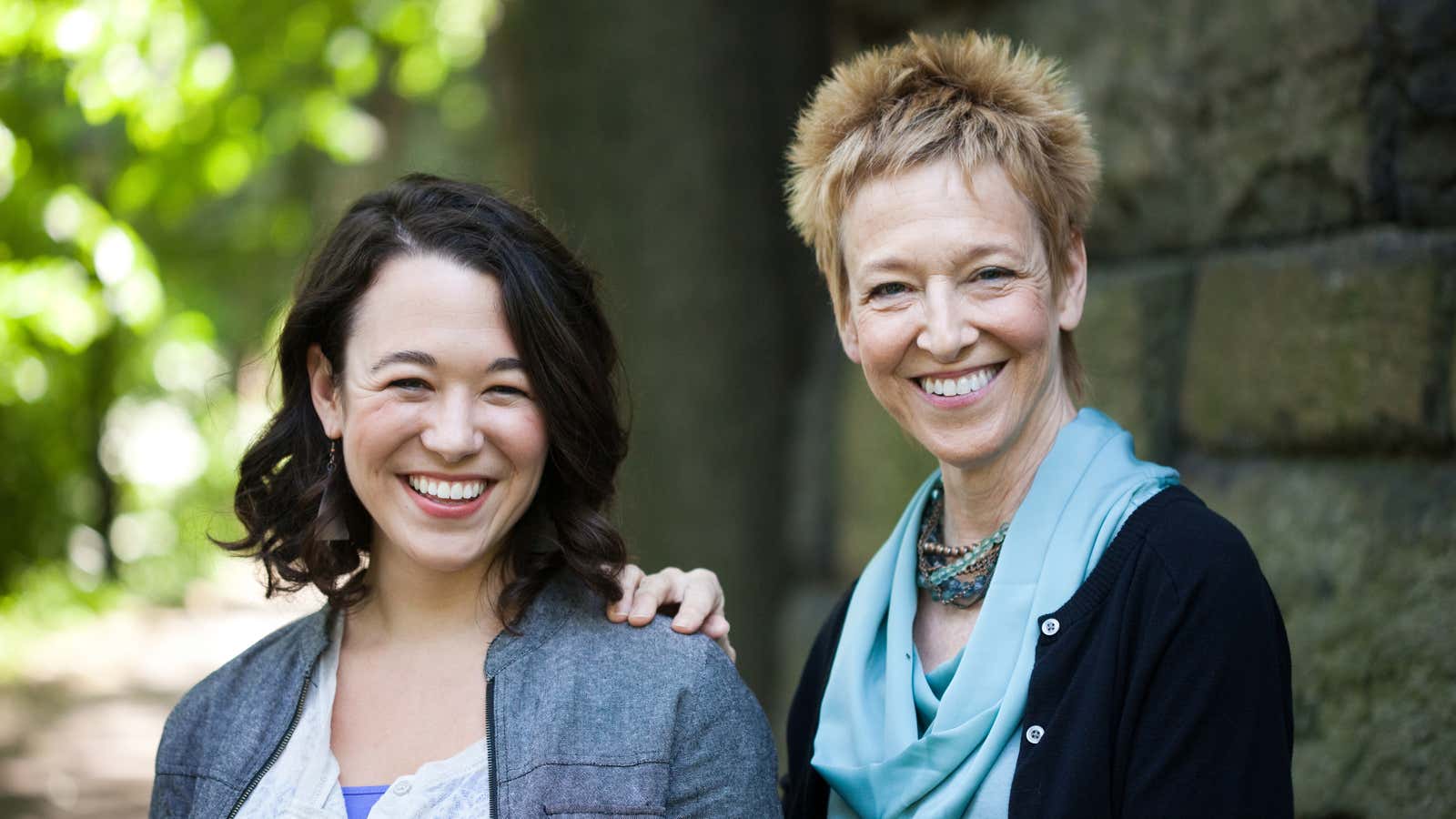 Samantha Henig (left) and her mother Robin Marantz Henig.