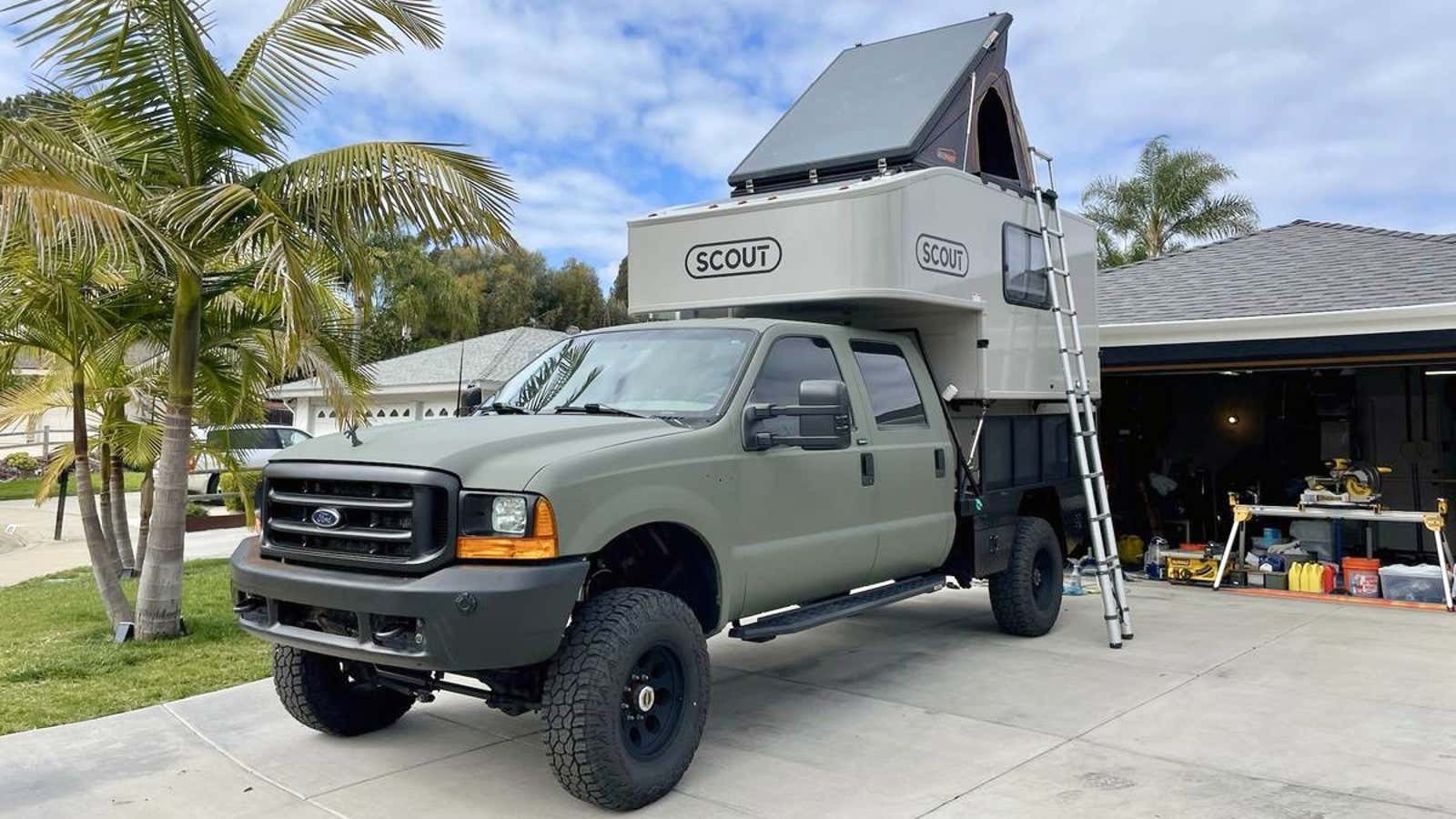 Image for At $70,000, Can You Get Over This 2000 Ford F250 Overlander Combo?