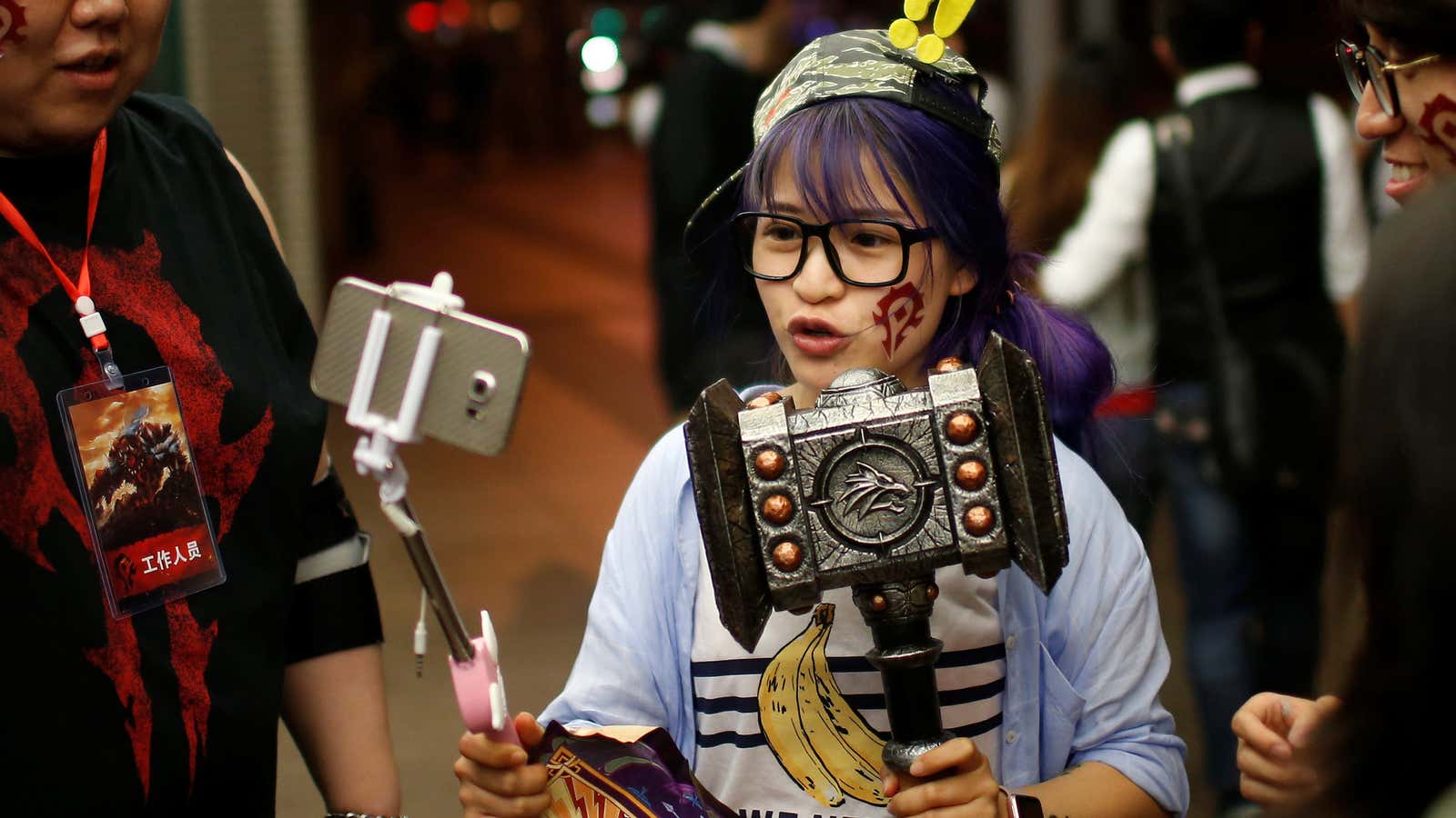 A fan at the Warcraft premiere in Shanghai.