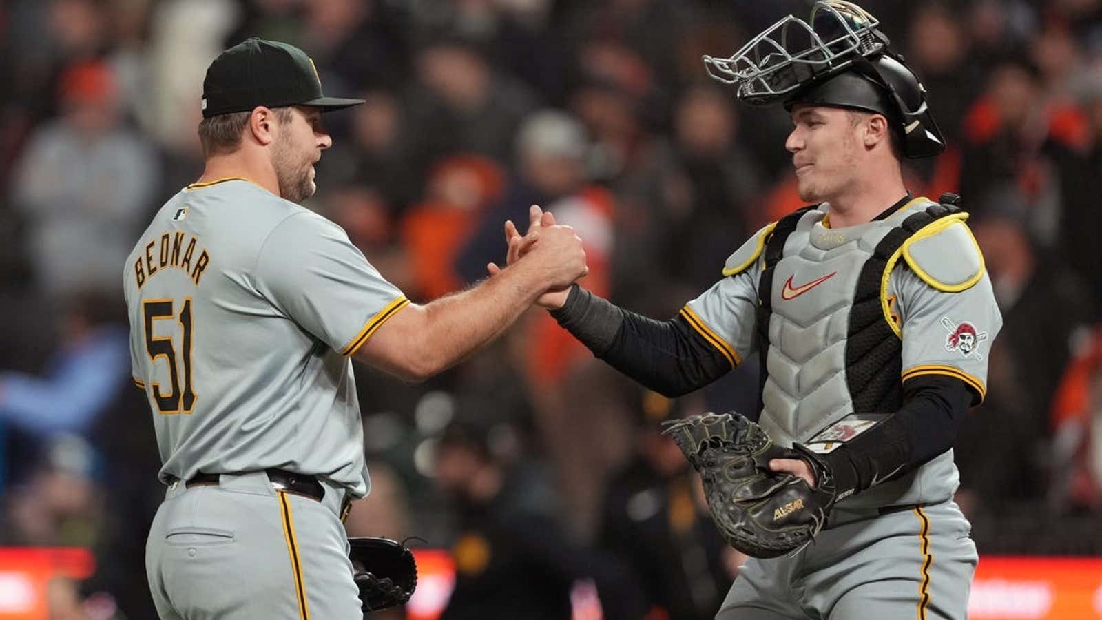 Image for Pirates vie for series win in rubber match vs. Giants