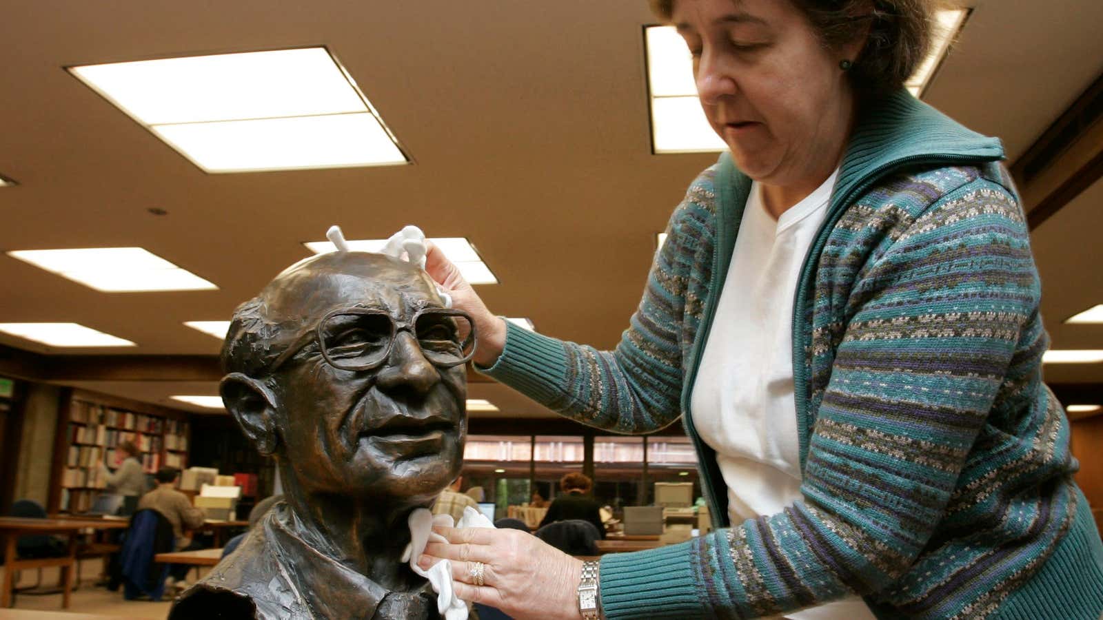 Will anyone be making busts of today’s generation of economists?