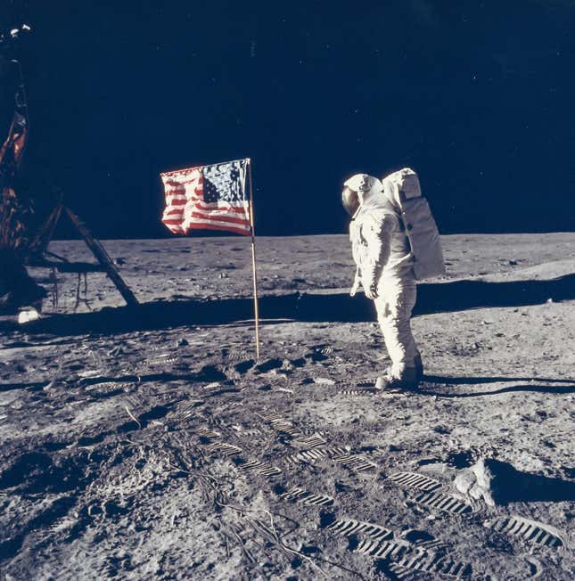 Image for article titled NASA is auctioning off the first space selfie and a trove of other incredible photos