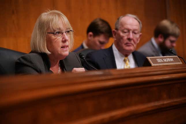 Image for article titled Sen. Patty Murray: Republicans Are Coming for Your Birth Control