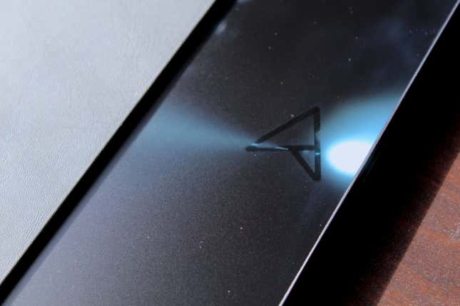Imagen para el artículo titulado El Asus ZenBook 17 Fold OLED resulta muy prometedor, pero aun le queda trabajo por delante