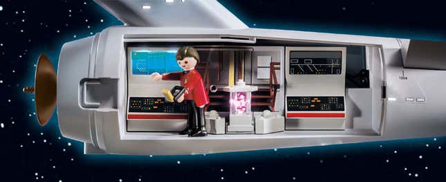 Image for article titled Playmobil&#39;s New Star Trek Playset Includes a Massive 39-Inch USS Enterprise