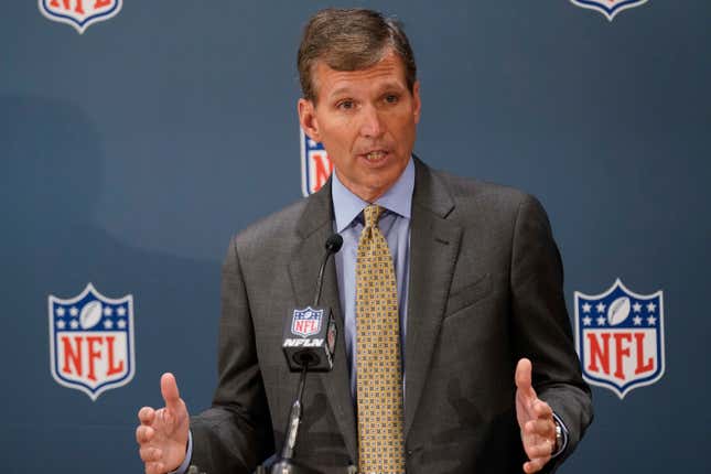 Dr. Allen Sills, the NFL’s medical chief, announced the plan in a statement.