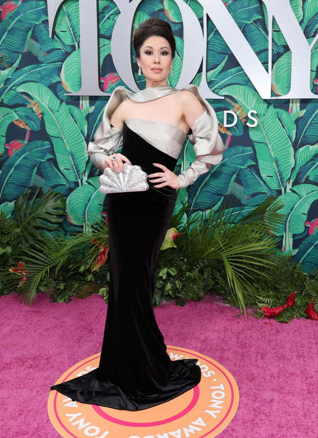 Image for article titled Tony Awards Red Carpet 2023: Broadway&#39;s Biggest Stars Bring the Drama