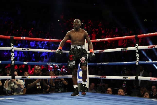  Terence Crawford is 37-0 as a natural righty who fights southpaw.