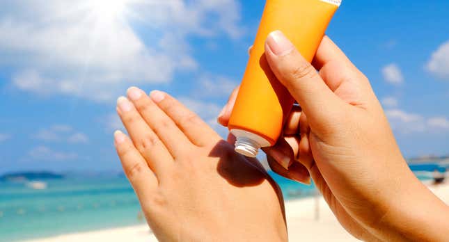Image for article titled 12 Myths About Sunscreen You Need to Stop Believing