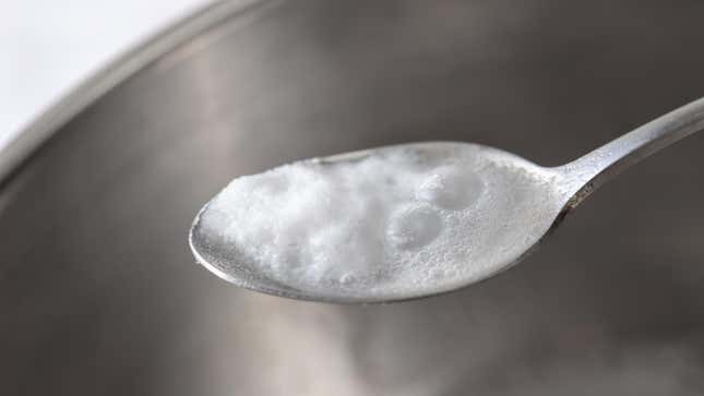 Image for article titled How to Tell If Your Baking Soda and Baking Powder Are Still Good