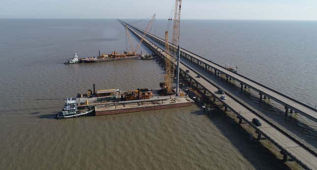Image for article titled The Lake Pontchartrain Causeway Can Take You To The End Of The World