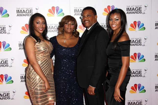  (L-R) Jade Mathis, Camara Mathis, Greg “Judge” Mathis and Linda Mathis arrive at the 43rd NAACP Image Awards