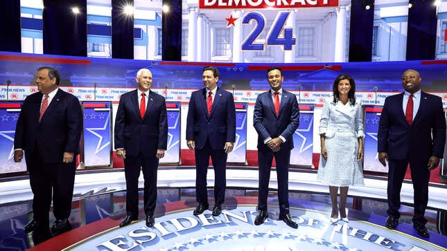 Image for article titled Body Language Expert Explains All Republican Debate Participants Just Finished Having Sex With Each Other
