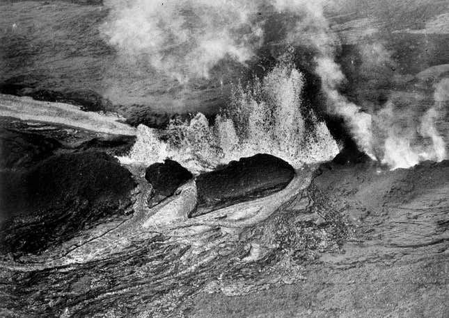 Geysers of lava spurt from Mauna Loa during its eruption in 1942; that explosion lasted for less than a month.
