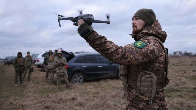 Ukrainian soldiers training on drones