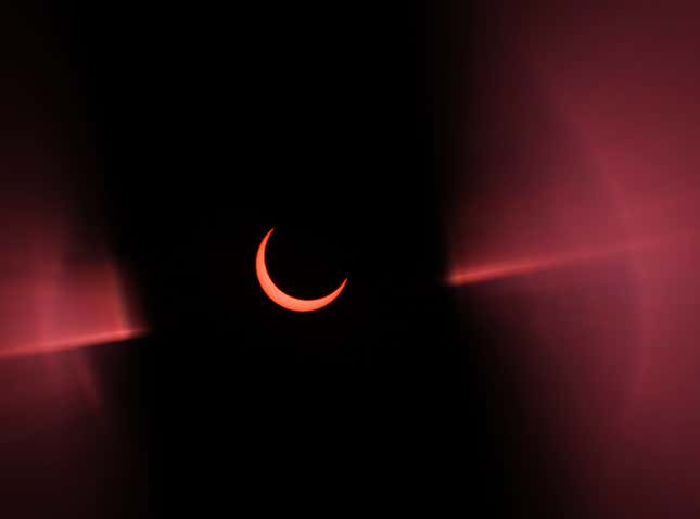 Image for article titled The Most Captivating Photos of This Weekend's Annular Eclipse