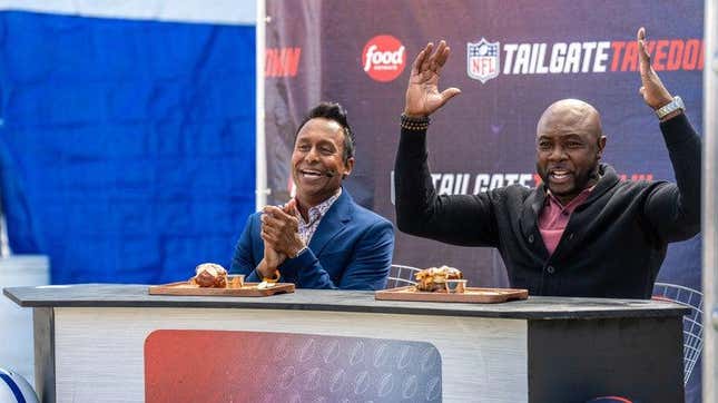 It's Packers vs. Bills on Food Network's new 'NFL Tailgate Takedown'