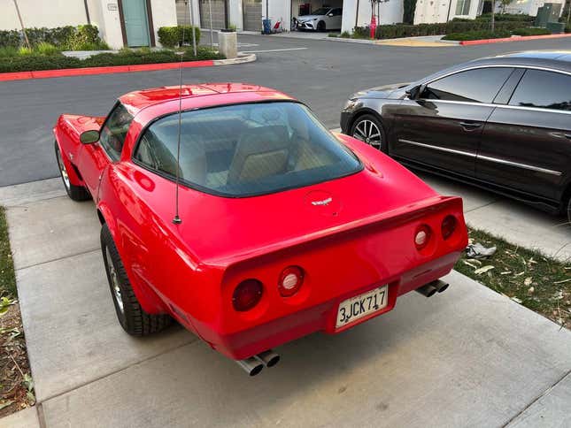 Image for article titled At $5,500, Will This TLC-Needing 1979 Chevy Corvette Sell PDQ?