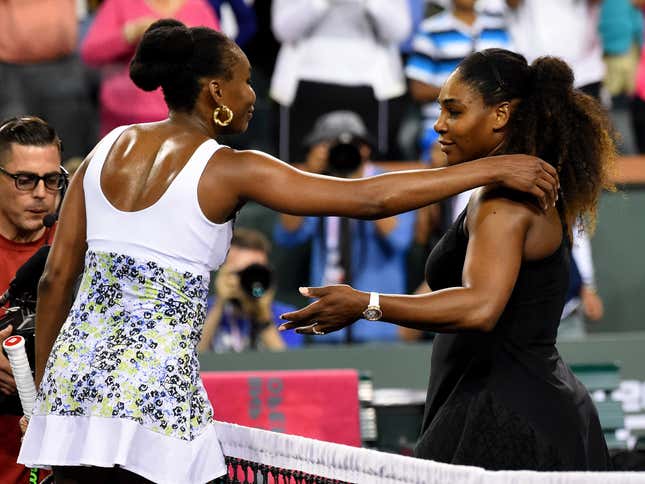 Image for article titled Two decades of the Williams sisters meeting across a tennis net, in photos