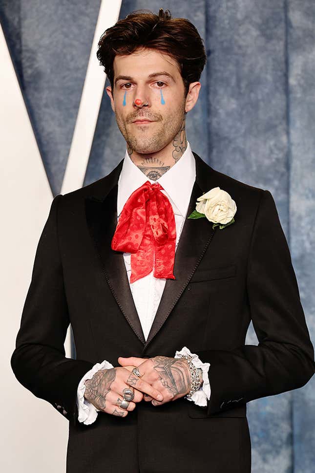 Image for article titled The Most, uh, Innovative Men&#39;s Fashion at This Year&#39;s Oscars