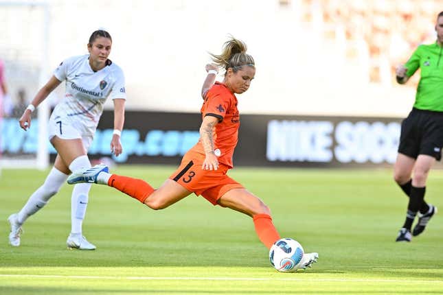 May 29, 2022; Houston, Texas, USA; Houston Dash forward Rachel Daly (3) kicks the ball during the first half against the North Carolina Courage in a NWSL match at PNC Stadium.