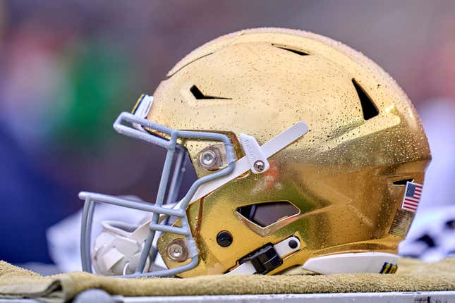 Ever Wonder: Why are Notre Dame's helmets gold? - NBC Sports