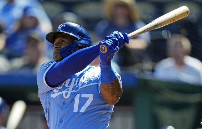 KANSAS CITY, MO - MAY 17: Kansas City Royals right fielder Whit