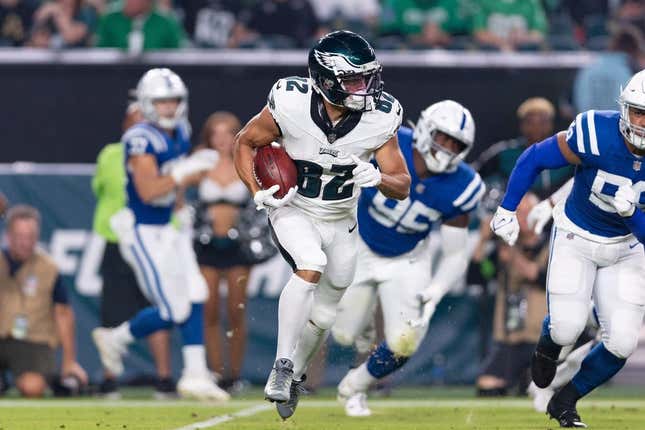 Eagles elevate Olympian Devon Allen to gameday roster vs. Bucs