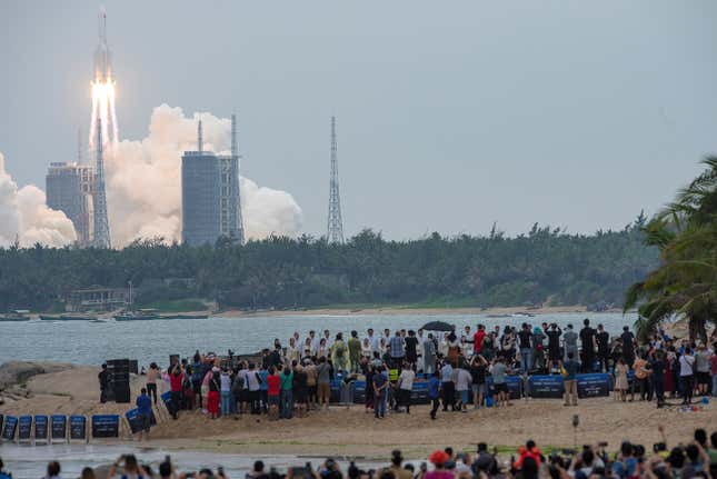 Image for article titled Daily Brief:中露が「蜜月」強調