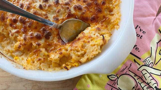 Image for article titled This Is the Easiest, Cheesiest Chicken and Rice Casserole