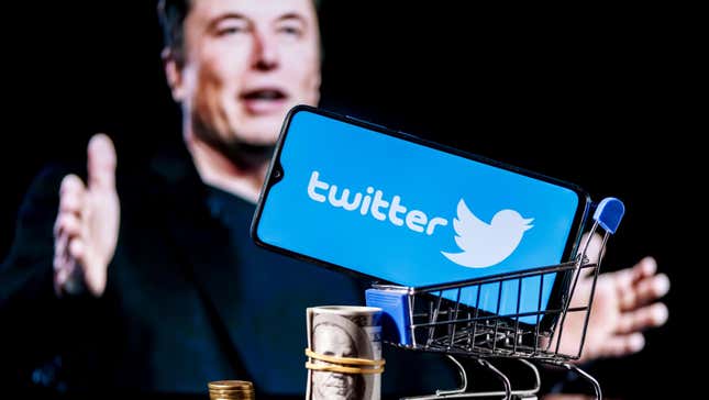 Imagen para el artículo titulado Elon Musk acepta comprar Twitter al precio original y pide que se suspenda el juicio