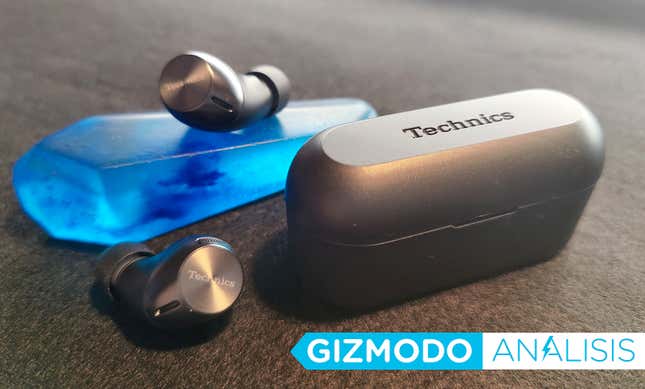 Imagen para el artículo titulado Los Technics AZ40 son tan cómodos y ligeros que olvidarás que no tienen cancelación de ruido activa