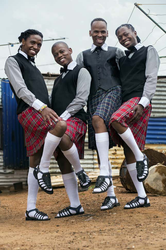 Abakhaphi at Promise & Gift’s wedding, Daveyton, Gauteng province, 2013