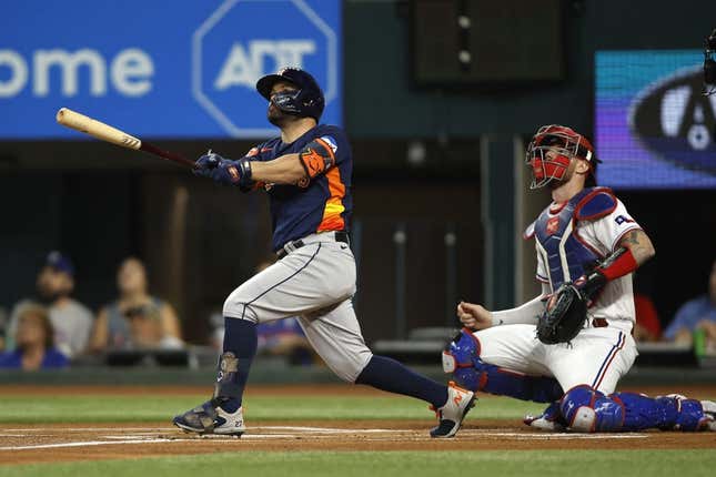 Jose Altuve's 3 early homers power Astros past Rangers