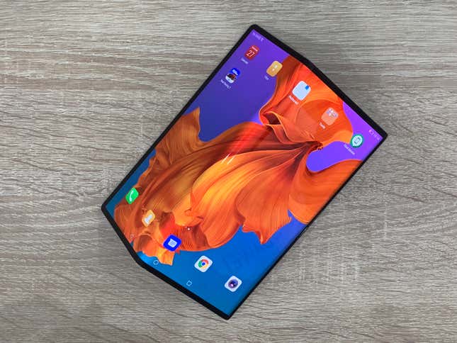 Image for article titled The Huawei’s ludicrously expensive Mate X makes the case for the foldable phone
