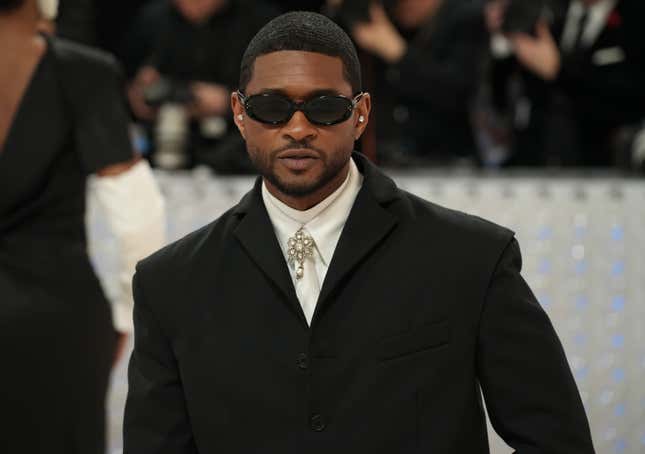 Usher attends The 2023 Met Gala at The Metropolitan Museum of Art on May 01, 2023 in New York City