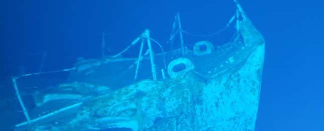 Imagen para el artículo titulado Descubren el naufragio más profundo jamás encontrado: a 7.000 metros bajo el mar
