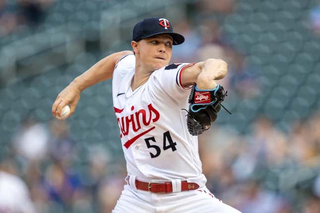 Minnesota Twins - Kyle Farmer and Sonny Gray