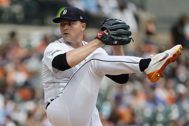 Jul 9, 2023; Detroit, Michigan, USA;  Detroit Tigers starting pitcher Tarik Skubal (29) pitches in the fourth inning against the Toronto Blue Jays at Comerica Park.