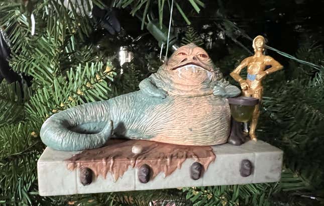 Image for article titled All of My Favorite Sci-Fi Christmas Ornaments